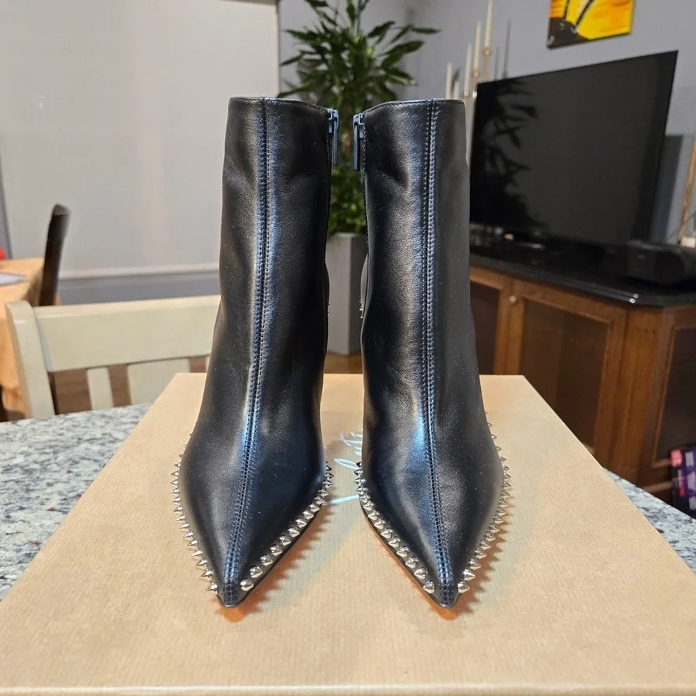 NEW Christian Louboutin Vidura Black Leather Studded Ankle Booties Size 36